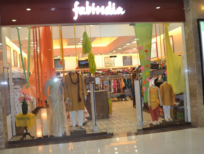 Business hit in retail stores, malls as shoppers go online - Rediff.com ...
