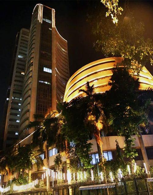 BSE Market Cap Hits Record High of Rs 462.38 Lakh Cr