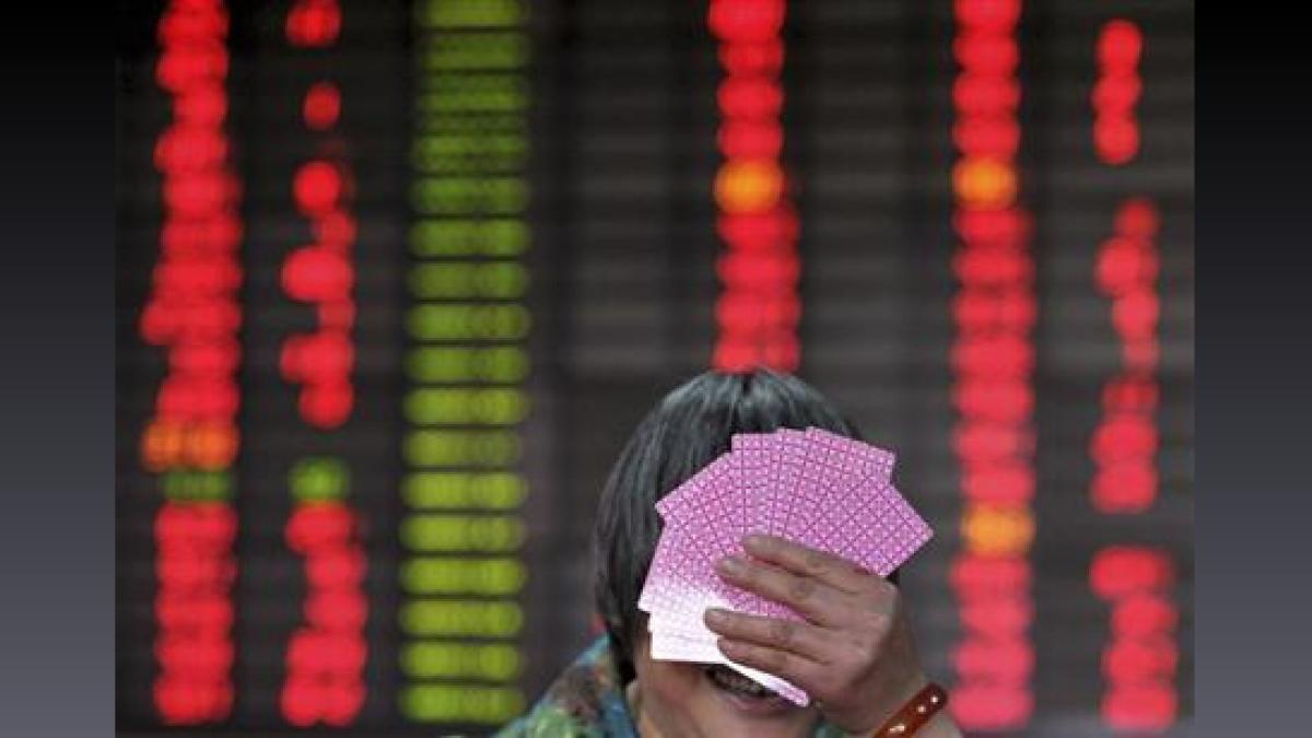 China Markets Slump to 5-Year Lows: Regulator Promises Investor Protection