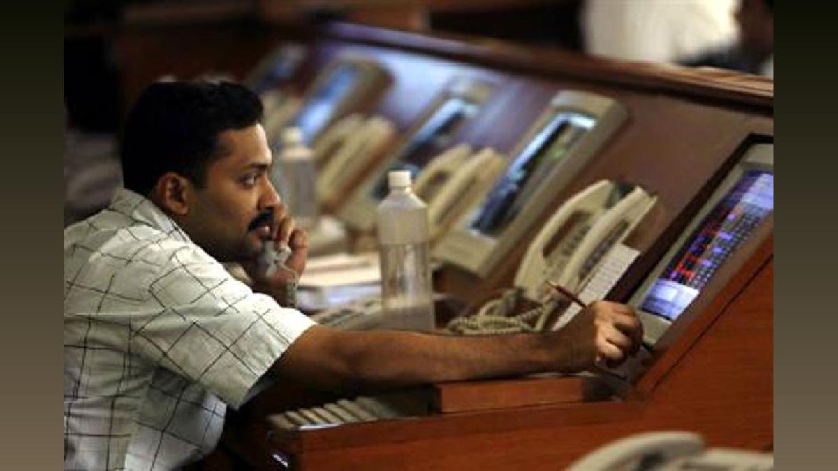 Sensex, Nifty Close Lower After Budget: 4th Day Fall