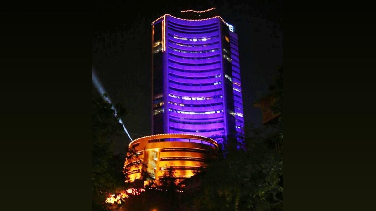 Sensex Drops 352 Points: Profit Taking, Weak Global Trends