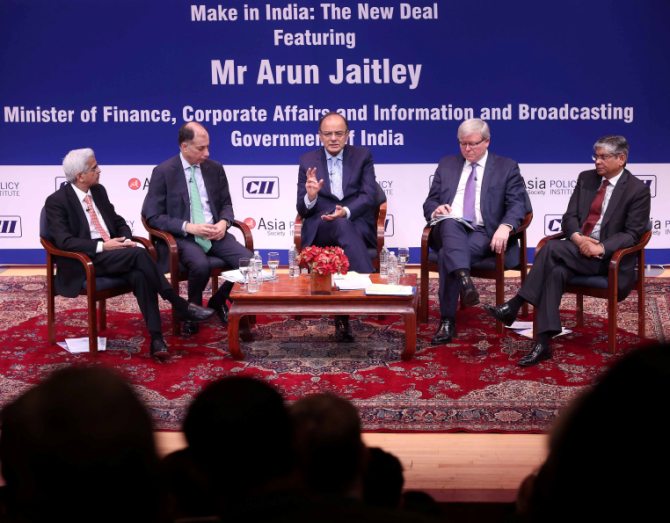 Shaktikanta Das, Secretary of the Department of Economic Affairs in the Indian Ministry of Finance, CII President Naushad Forbes, Keynote Speaker : Arun Jaitley, the Minister of Finance, Corporate Affairs, and Information and Broadcasting in the Government of India, ASPI President Kevin Rudd and Ambassador of India to the US Arun Kumar Singh at Asia Society New York, April 18 2016. 