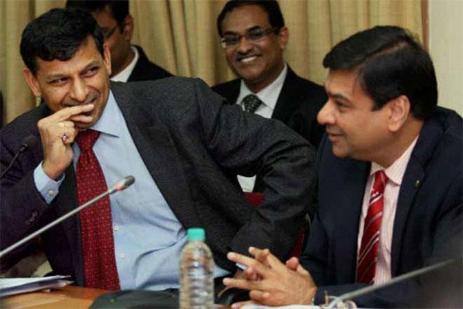 RBI Governor Dr Raghuram Rajan, left, with his successor Dr Urjit Patel. Photograph: PTI Photo