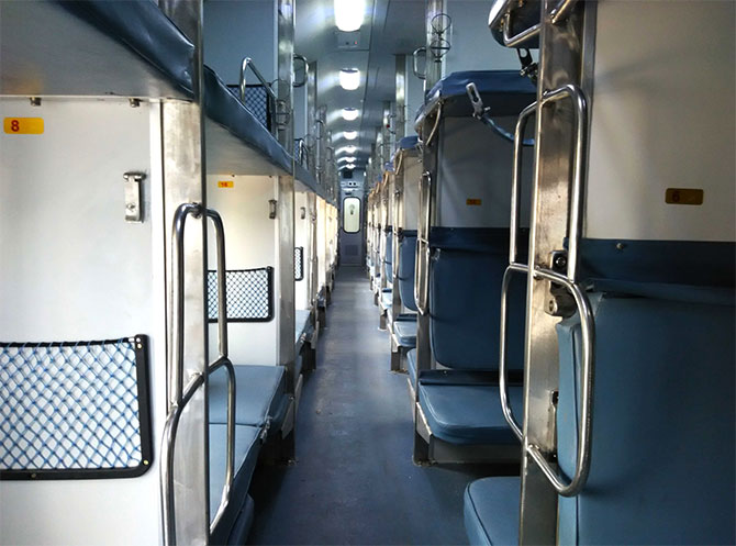 Humsafar Express The All New 3 Tier Ac Train To Roll Out In Oct Business