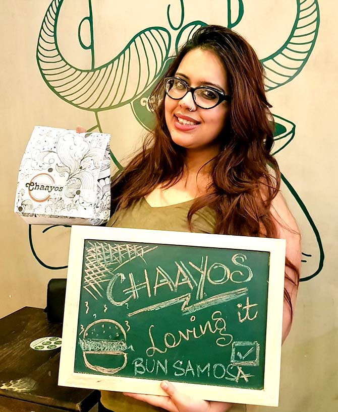 A Chaayos patron. Photo: @chaayos/Twitter