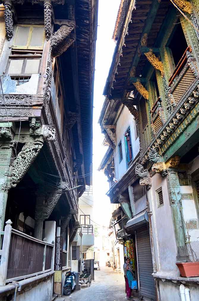 One of Ahmedabad's magnificent pols or old-fashioned housing clusters in the walled city. Photograph: Tarkik Patel/Wikimedia Commons