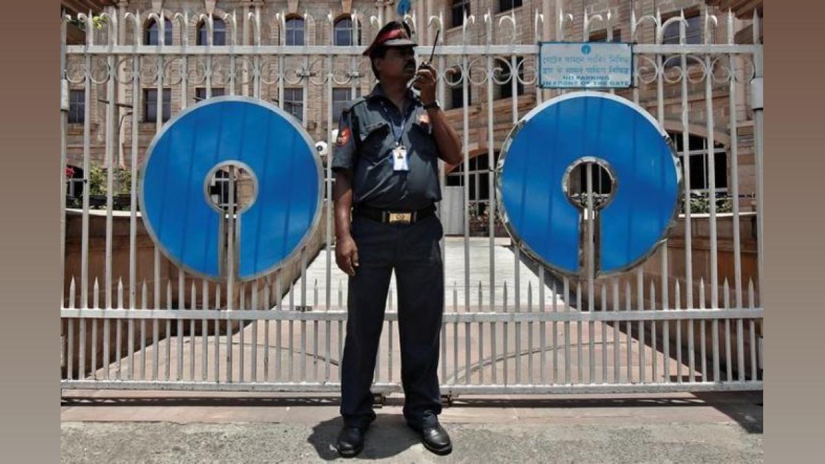 SBI Won't Enter Rate War Despite Deposit Pressure: Setty