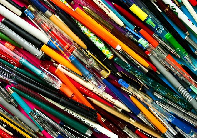 Ballpoint pens courtesy Wikimedia Commons