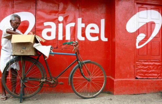 Airtel prepays Rs 15,519 cr to DoT