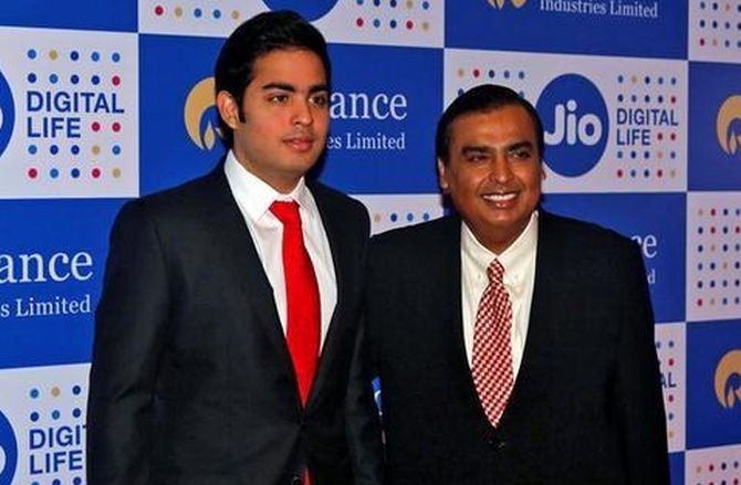 Reliance Industries Shares Drop After Q3 Earnings