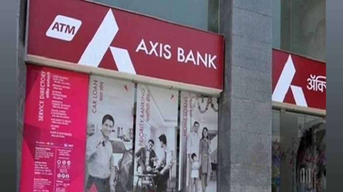 Axis Bank Shares Plunge 5% After Earnings