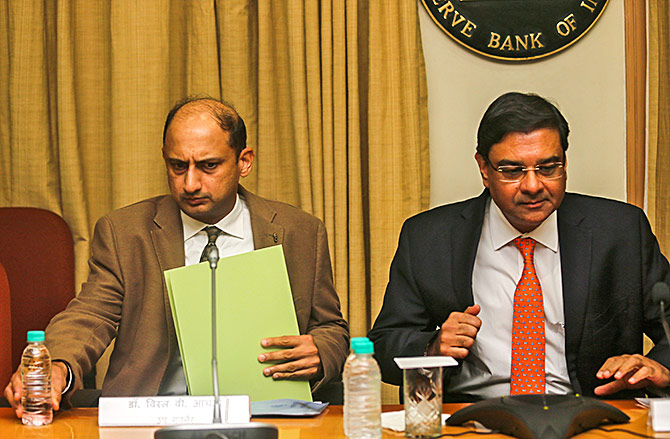 Outgoing Reserve Bank of India Governor Urjit Patel, right, and Deputy Governor Viral Acharya at the news conference after a monetary policy review in Mumbai, December 5, 2018. Photograph: Francis Mascarenhas/Reuters