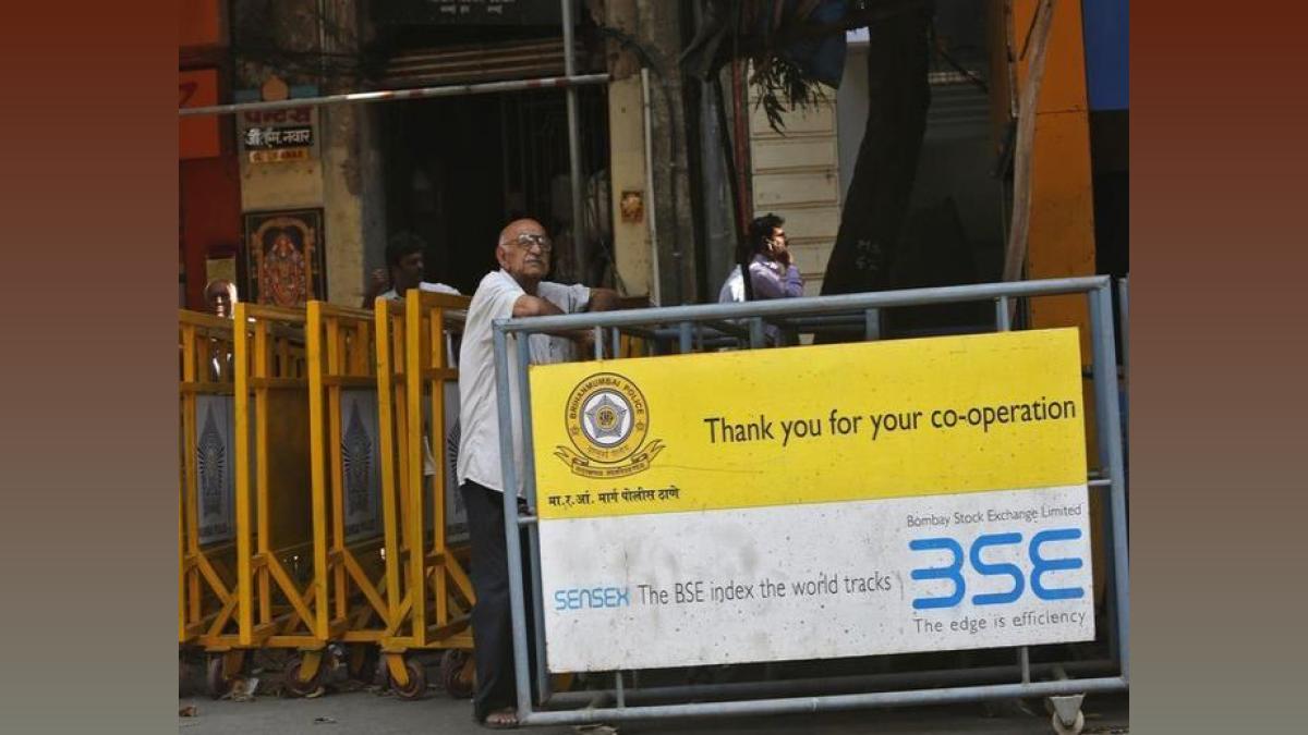 Realty Stocks Surge: Godrej Properties Up 4% on Tax Relief