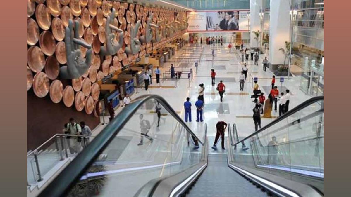 Delhi Airport Flights Diverted Due to Fog