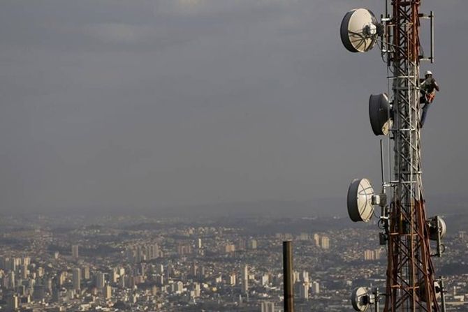 Telcos face a new challenge: More voice calls, but less revenue
