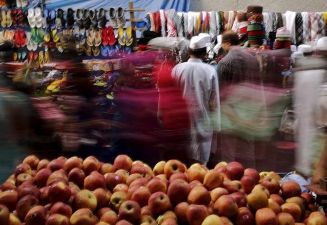 Pakistan Misses GDP Growth Target in FY 2023-24