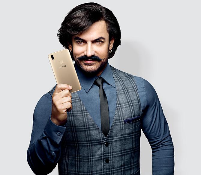 Aamir Khan promotes the Vivo's latest model V9 that is targetted at the midrange market. Photograph: Courtesy Vivo.com.