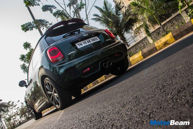 Mini Cooper Jcw Pro Edition Hits A Ton In Just 6 5 Seconds