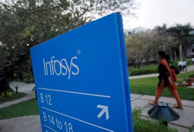 Infosys may overtake Cognizant on revenue front