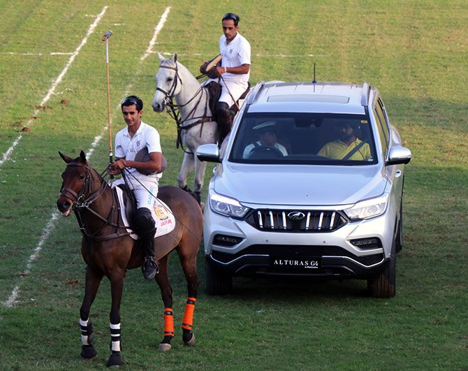 His Highness Jaipur, with the Mahindra Altura G4