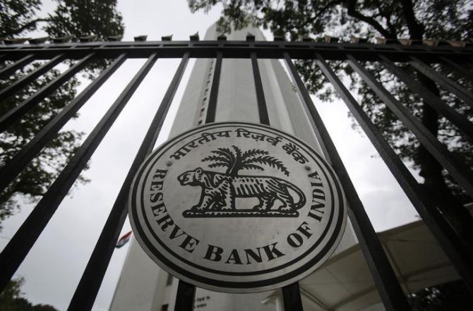 RBI leaves repo rate unchanged at 4% for 7th time