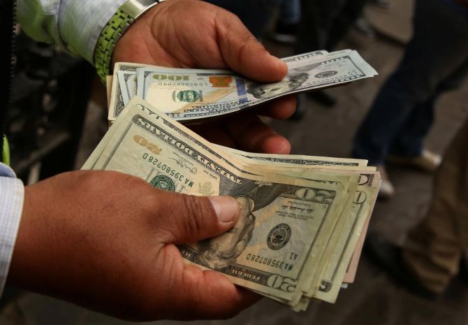 Mexican Remittances Hit Record $63 Billion in 2023