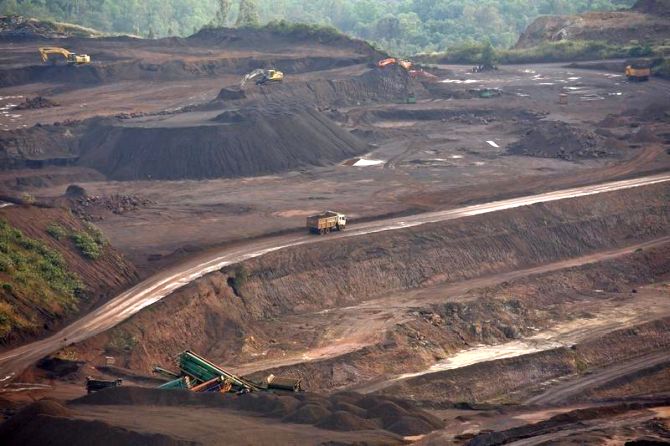 Vedanta Resumes Mining in Goa's Bicholim Block