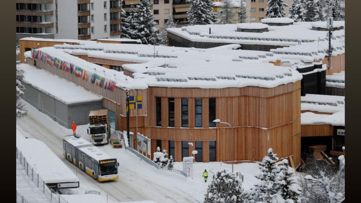 Davos WEF 2025: Global Elite Meet in Swiss Ski Resort: Rediff Moneynews