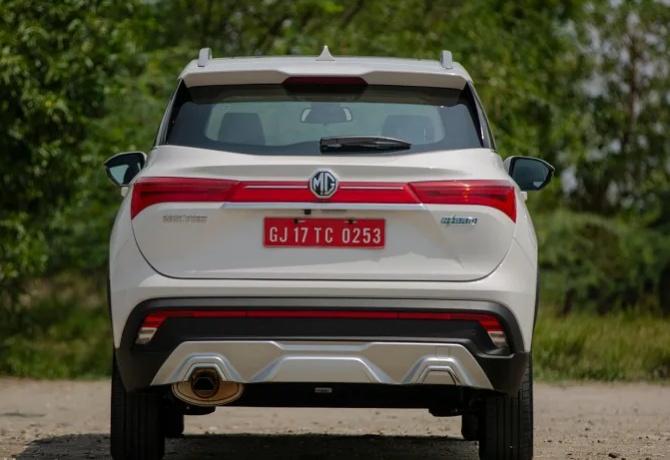 MG Hector