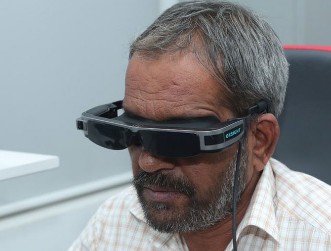 smart goggles in india