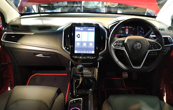 MG Hector Interior