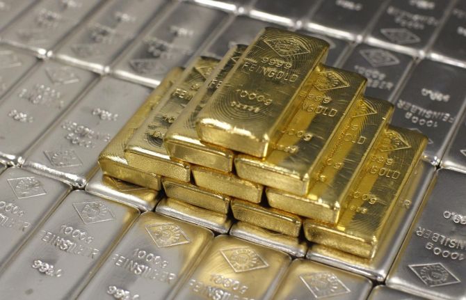 Gold Price Rises Rs 230, Silver Jumps Rs 700