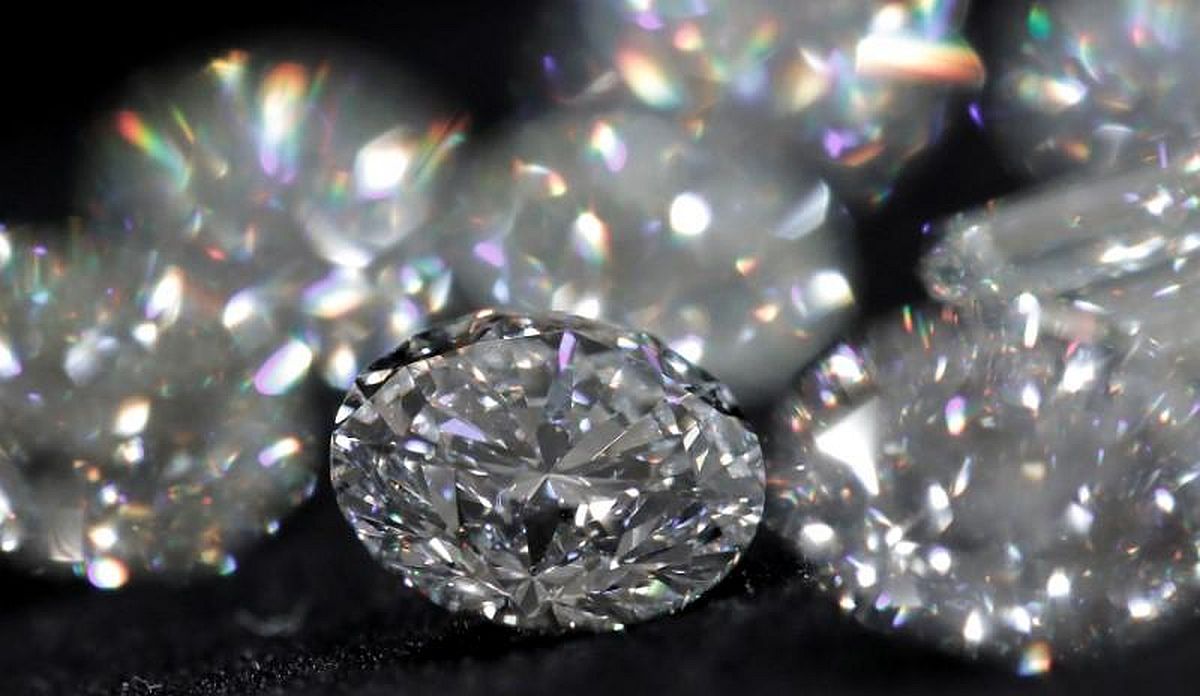 Unlock 3.0: Surat diamond industry limps back to work - Rediff.com Business