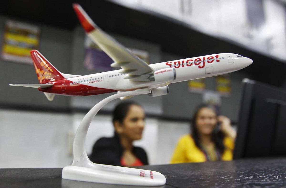 SpiceJet told to operate only 50% flights for 8 weeks