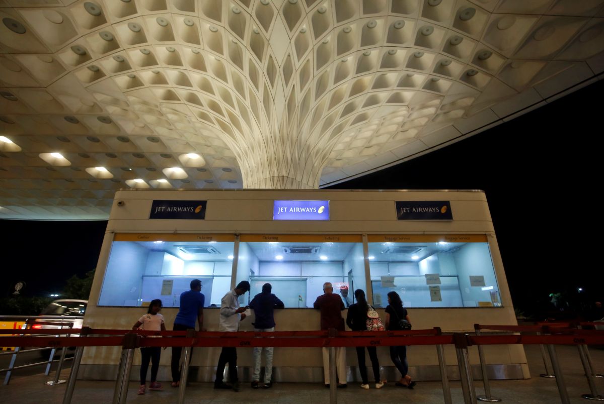 Mumbai Airport Passenger Traffic Surges 16% in FY24