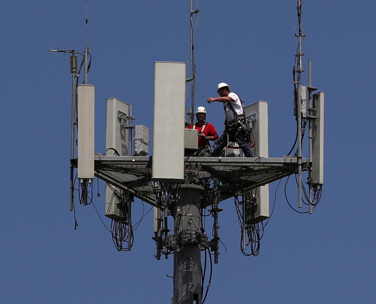 Telecom Infra Stocks Plunge: Govt Hikes Import Duty