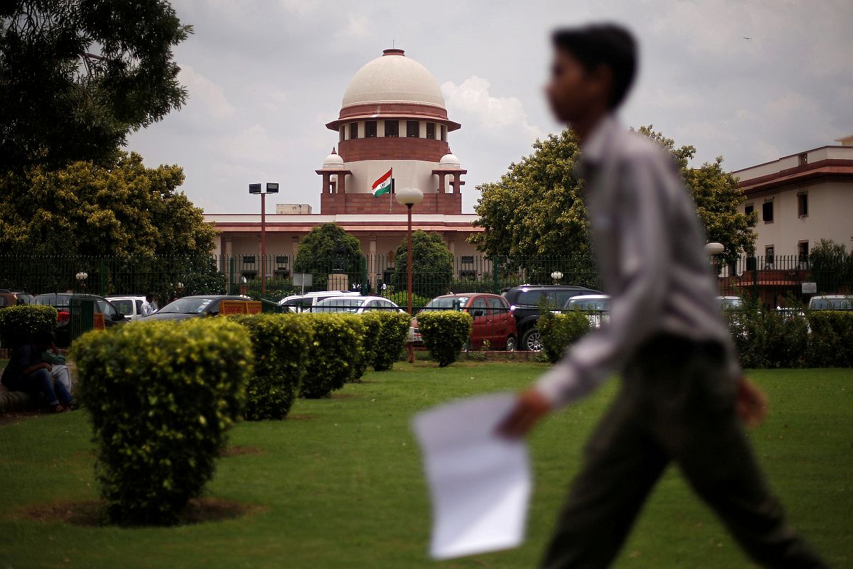 Govt picking and choosing judges for transfer, says SC