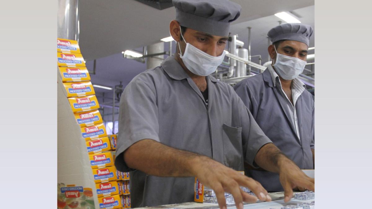 Amul's Double-Digit Revenue Growth in FY25