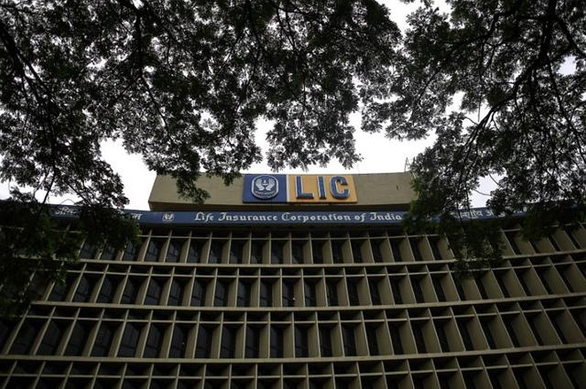 LIC AUM rose Rs 1 trn from March-Sep '21