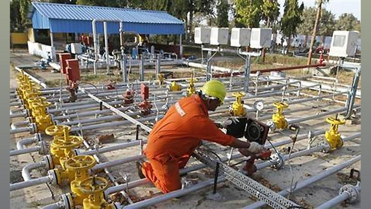 ONGC Net Profit Rises 17% in Q2 on Lower Levies