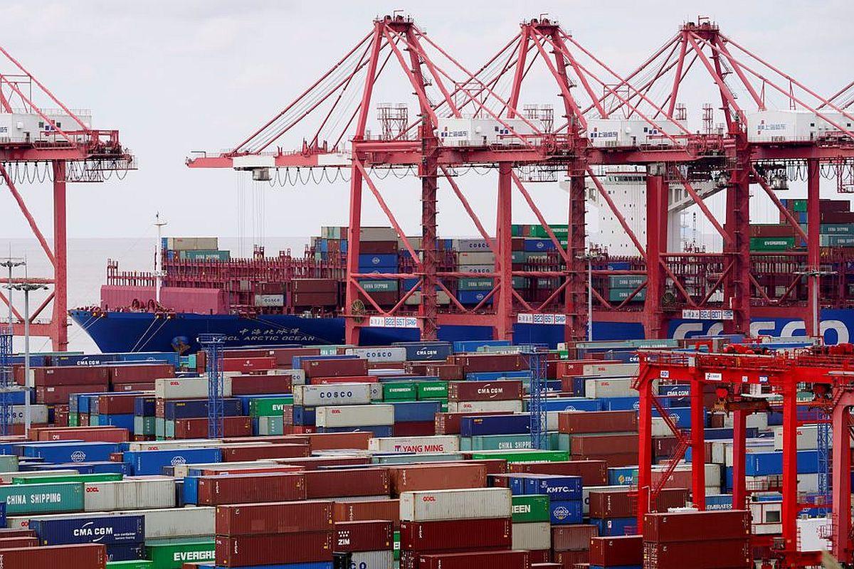 Exports up 49.85$ in July; trade deficit widens