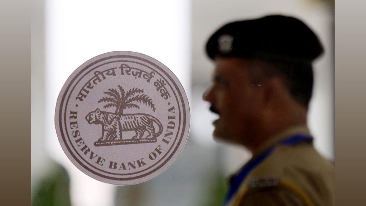 RBI Dividend: Record Rs 2.7 Lakh Crore to Govt, Dollar Sales Key