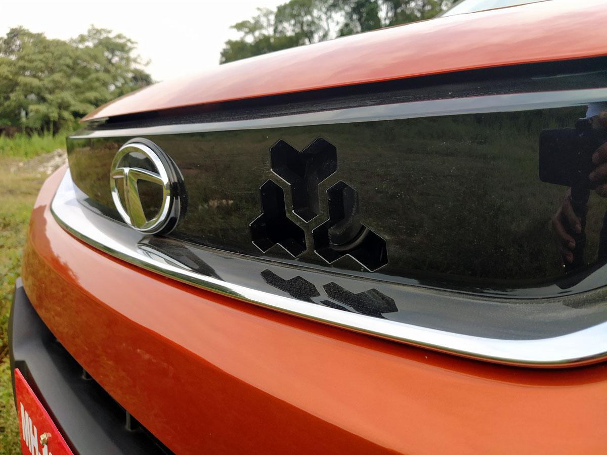 Tata Punch front grille