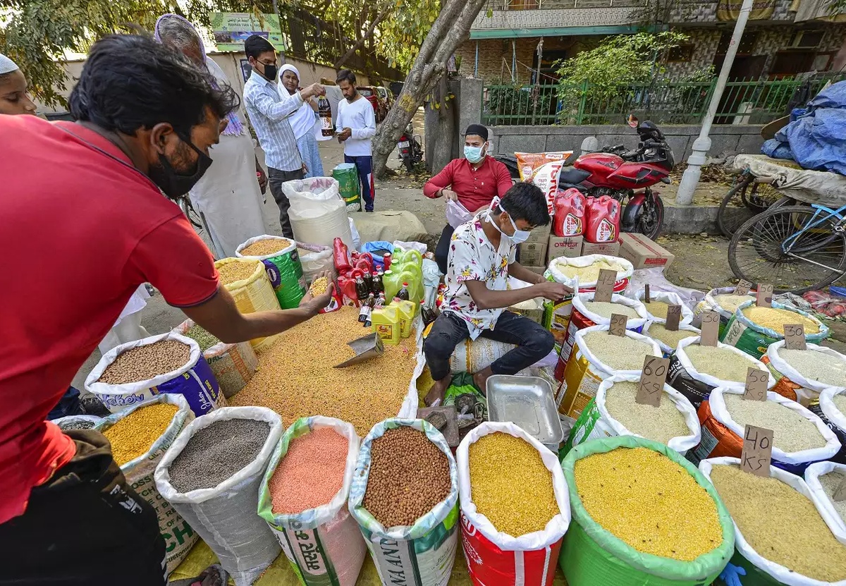 Wheat, pulses, LPG topped inflation charts in June