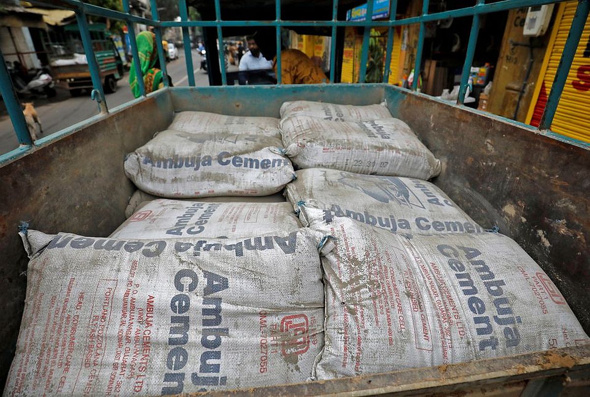 Ambuja Cement, ACC say no shrs pledged by Adani group