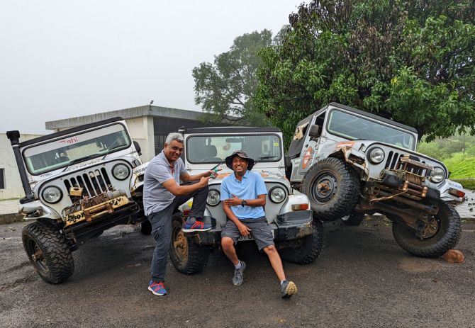 The CRDE Mahindra Thar's at the M&M Off-Road academy