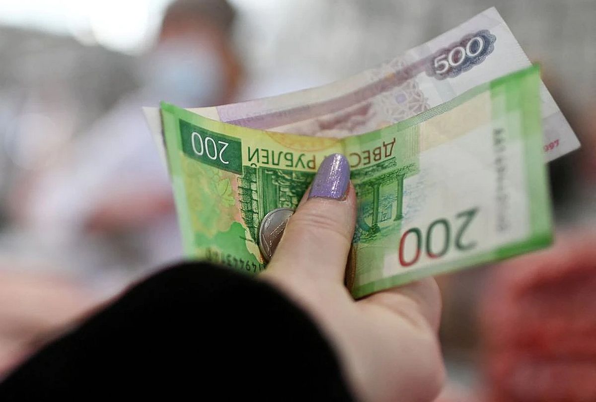 Moscow now wants biz in ruble, trade may take a hit