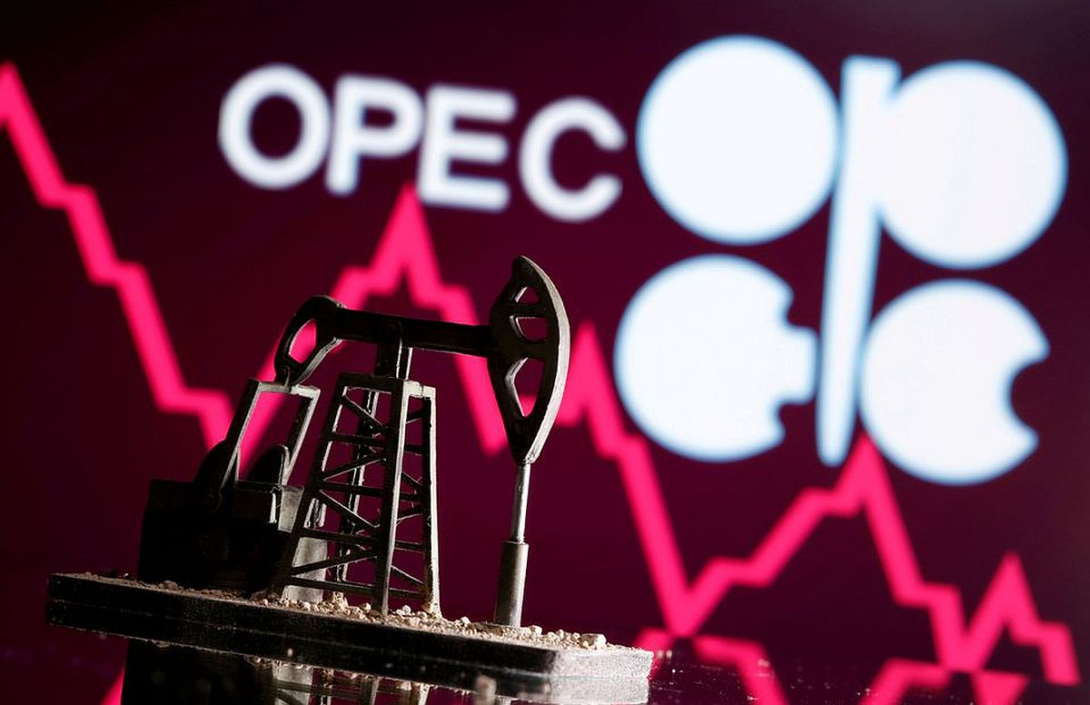 Angola Exits OPEC After Dispute Over Production Cuts