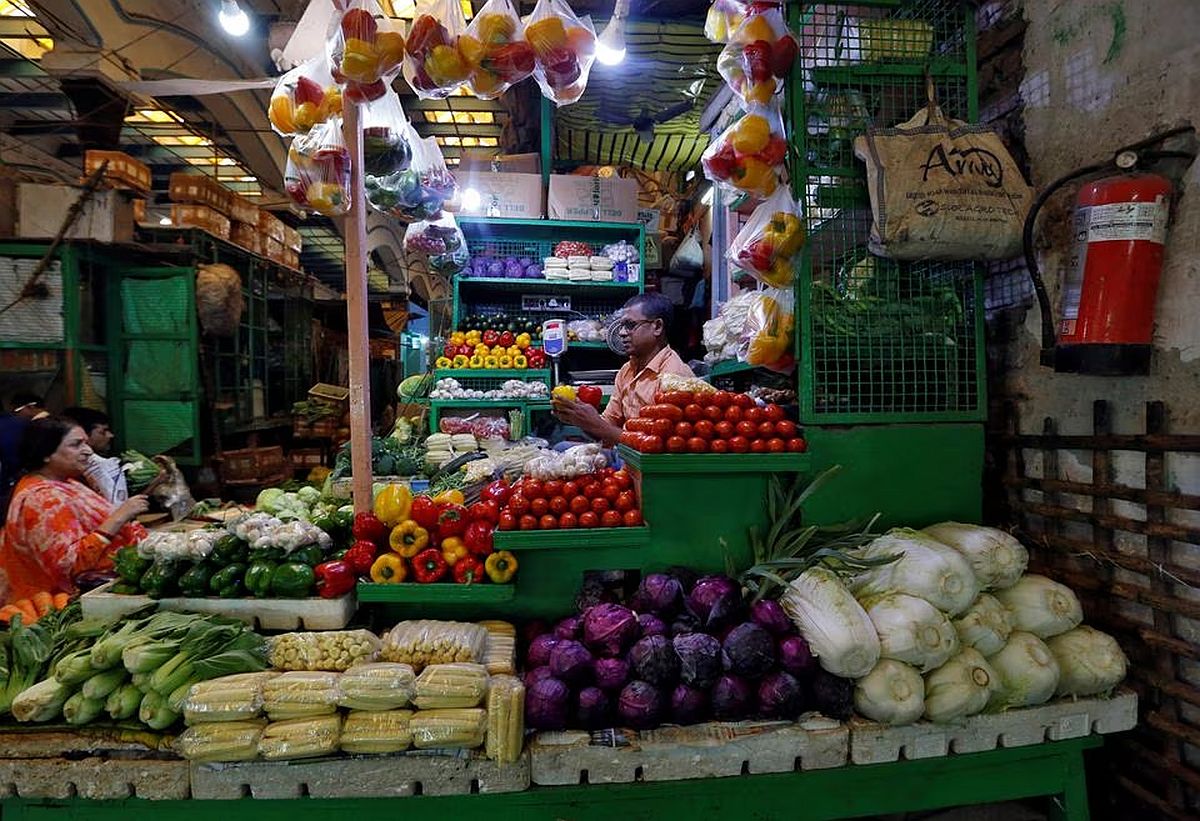 India Retail Inflation Hits 4-Month High in December