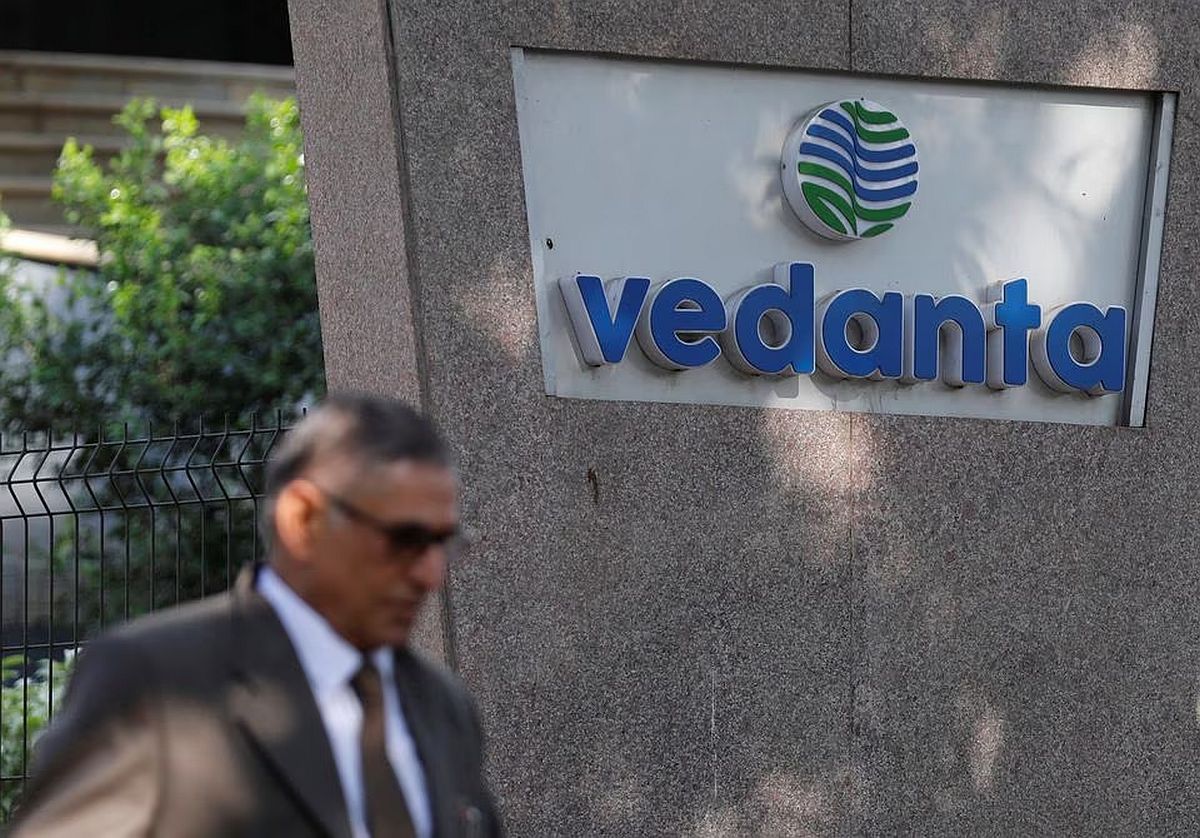 Moody's Downgrades Vedanta Resources Bond Rating